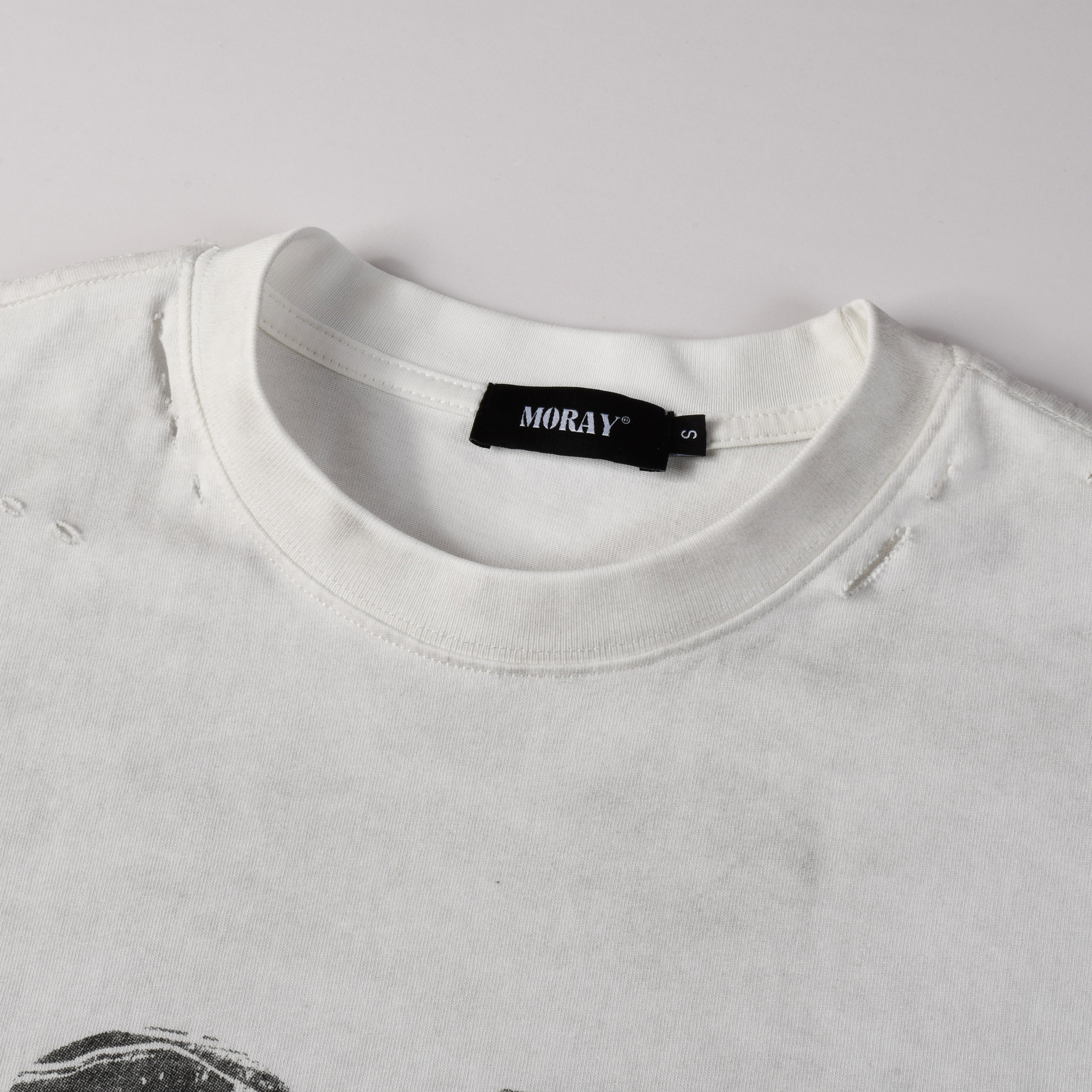 Command 09 Longsleeve – White