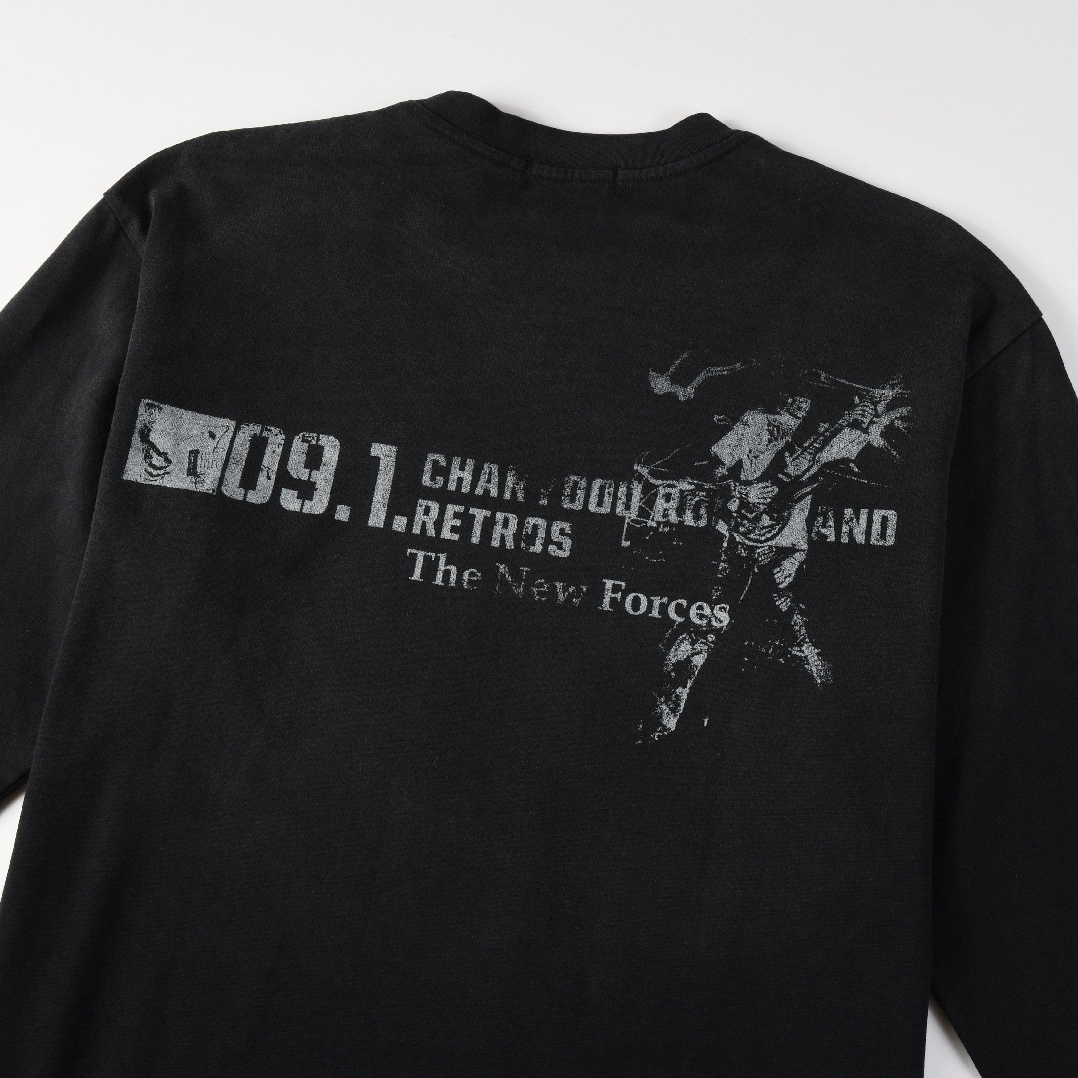 Command 09 Longsleeve - Black